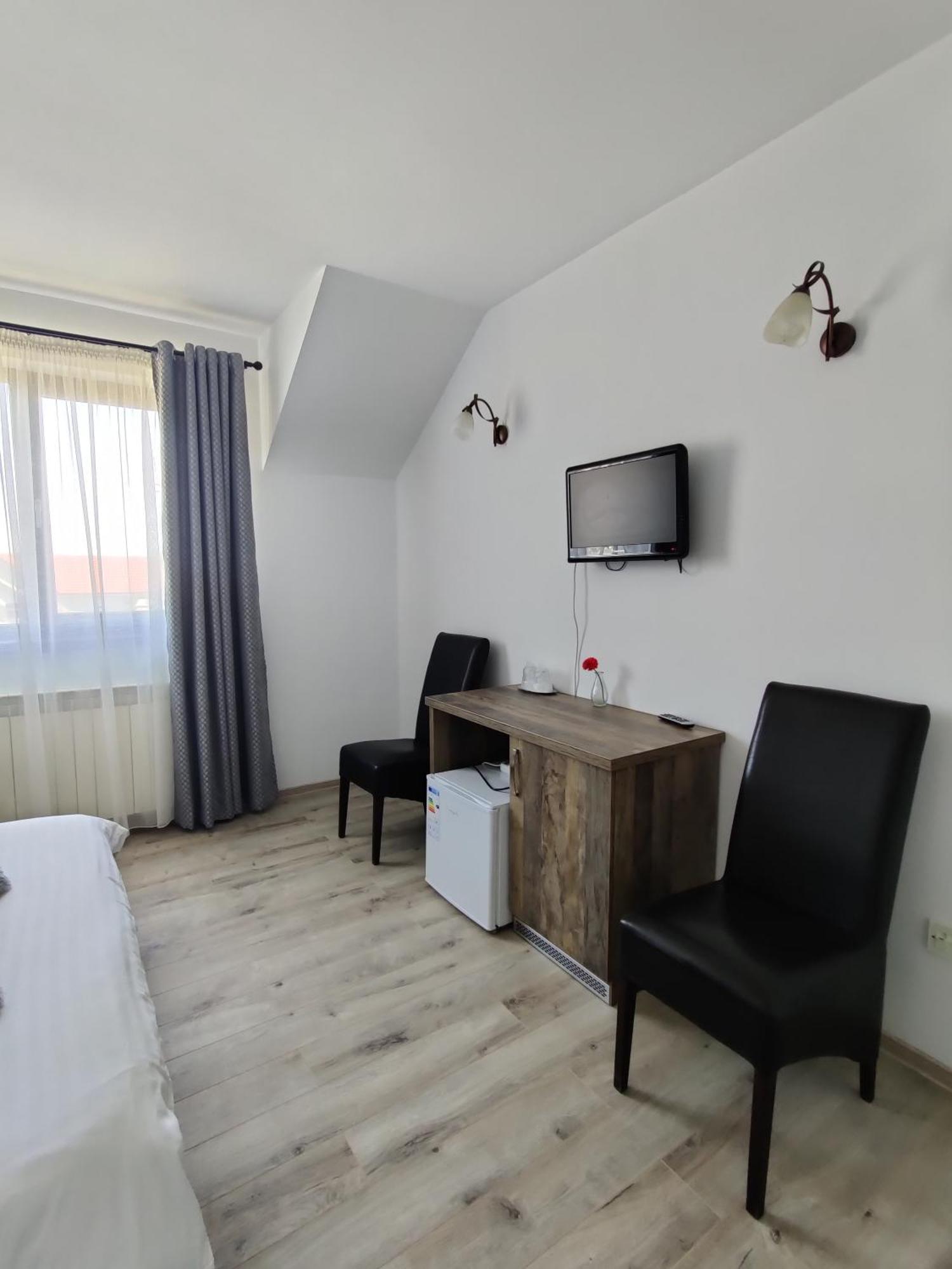 Guest house Pensiunea Roua